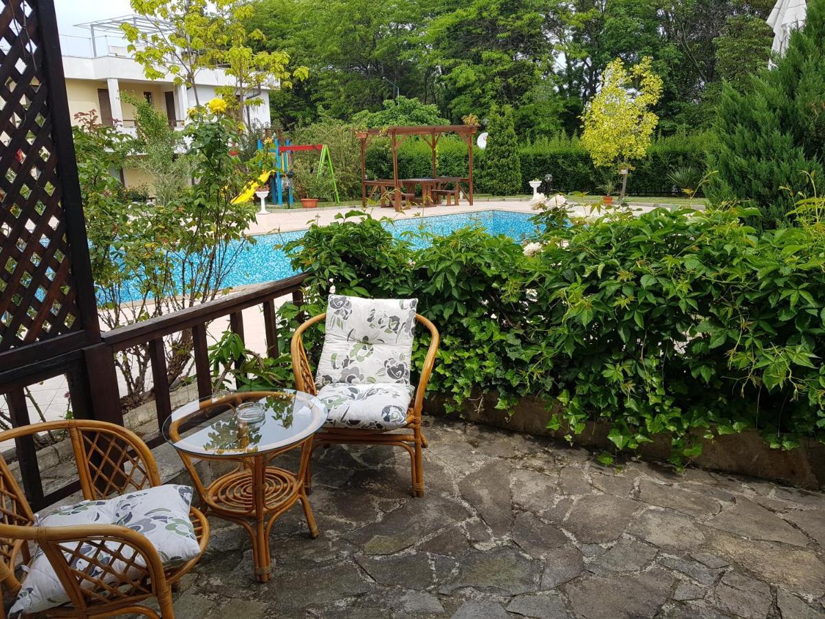Aparthouse Paradise Bay Sozopol Bagian luar foto