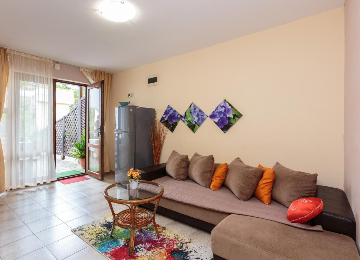 Aparthouse Paradise Bay Sozopol Bagian luar foto