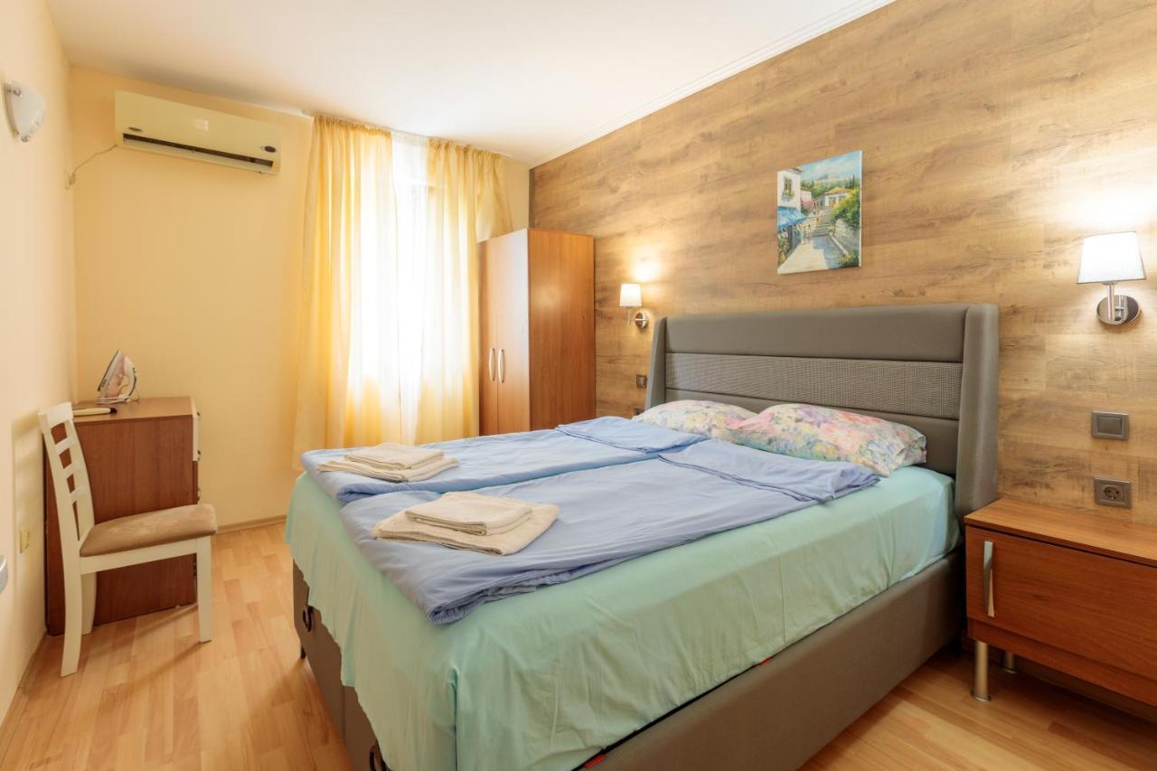 Aparthouse Paradise Bay Apartment Sozopol Bagian luar foto