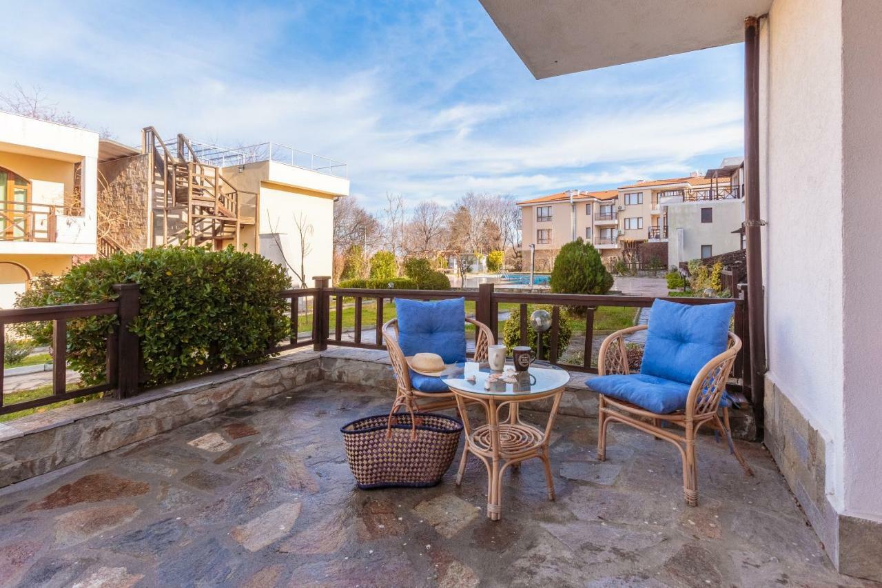Aparthouse Paradise Bay Sozopol Bagian luar foto