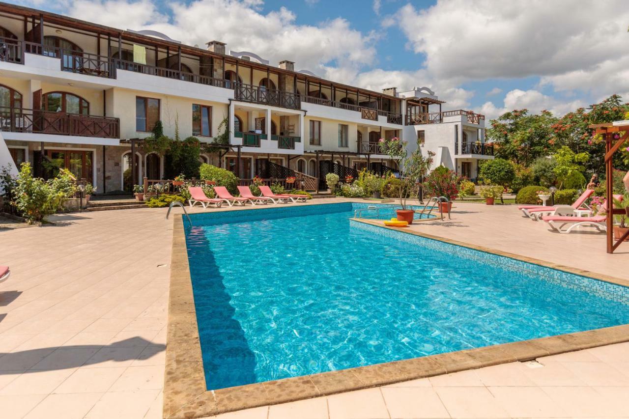 Aparthouse Paradise Bay Sozopol Bagian luar foto